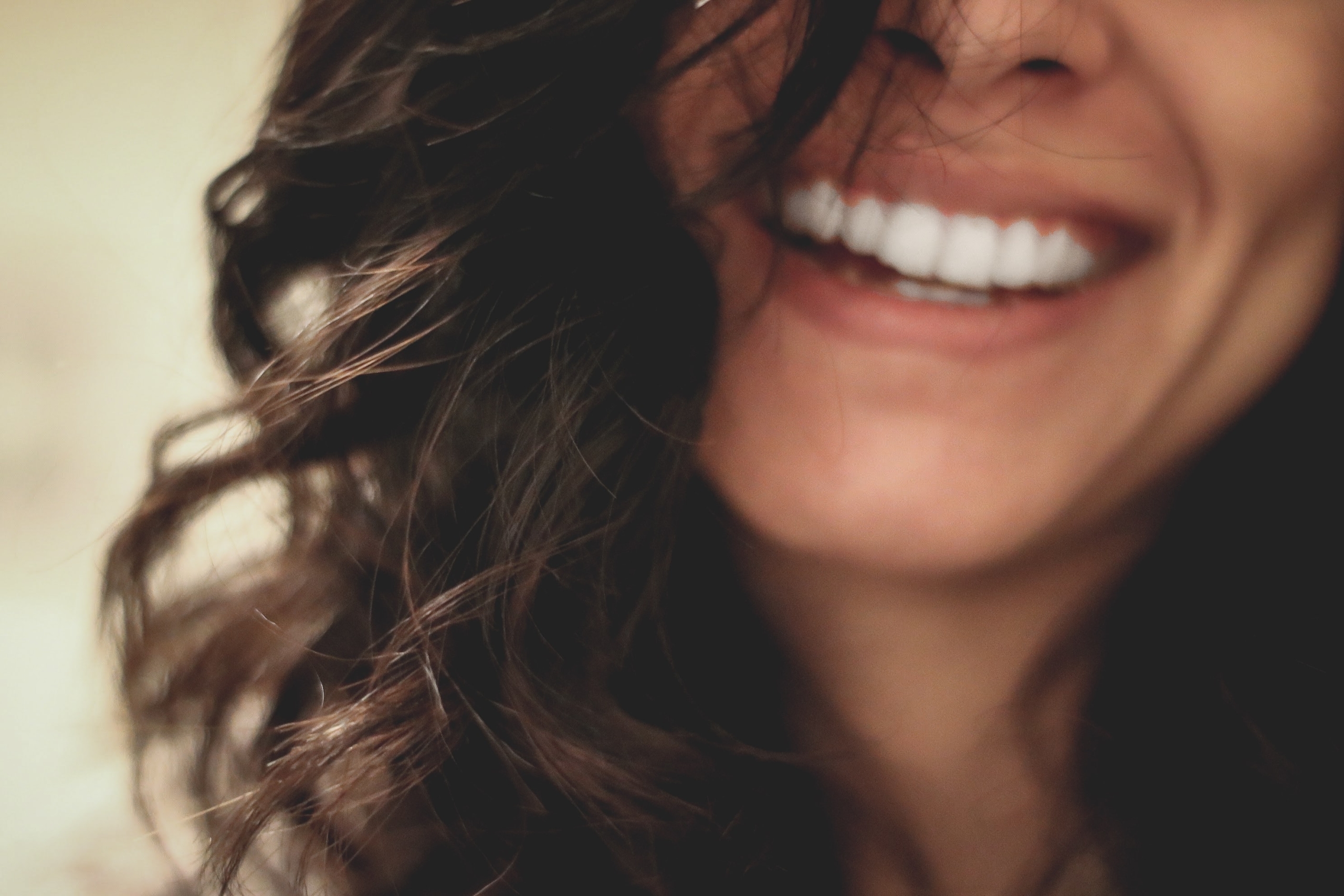 lesly-juarez-1AhGNGKuhR0-unsplash dental insurance new hampshire